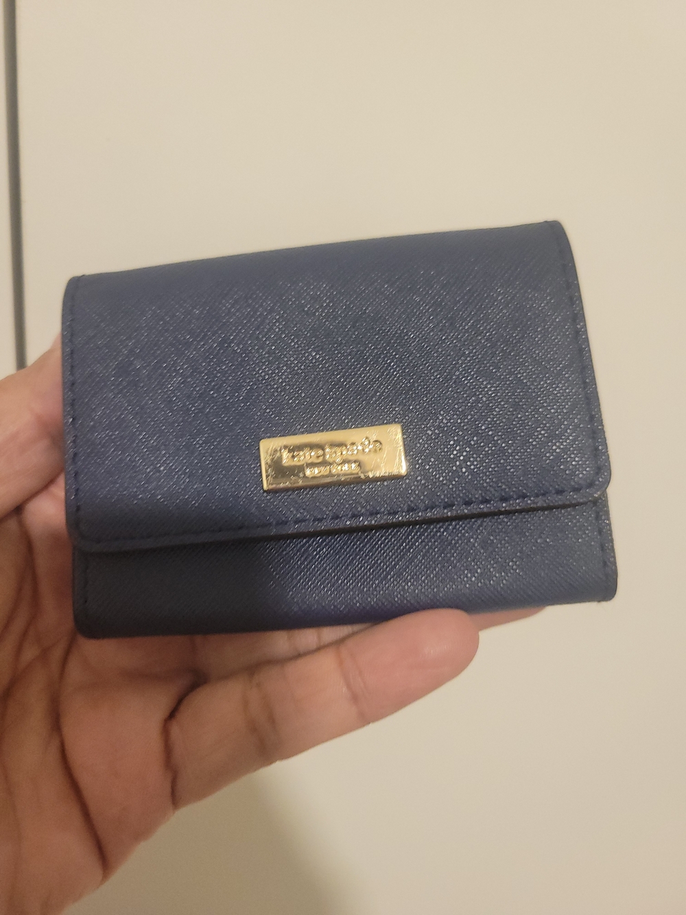 kate spade navy saffiano card wallet with gold plaque